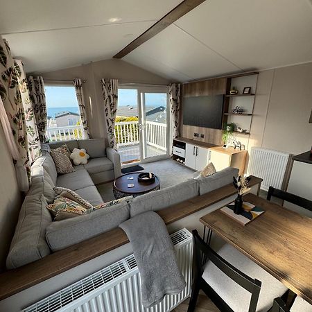Sea La Vie Lodge New Quay  Buitenkant foto