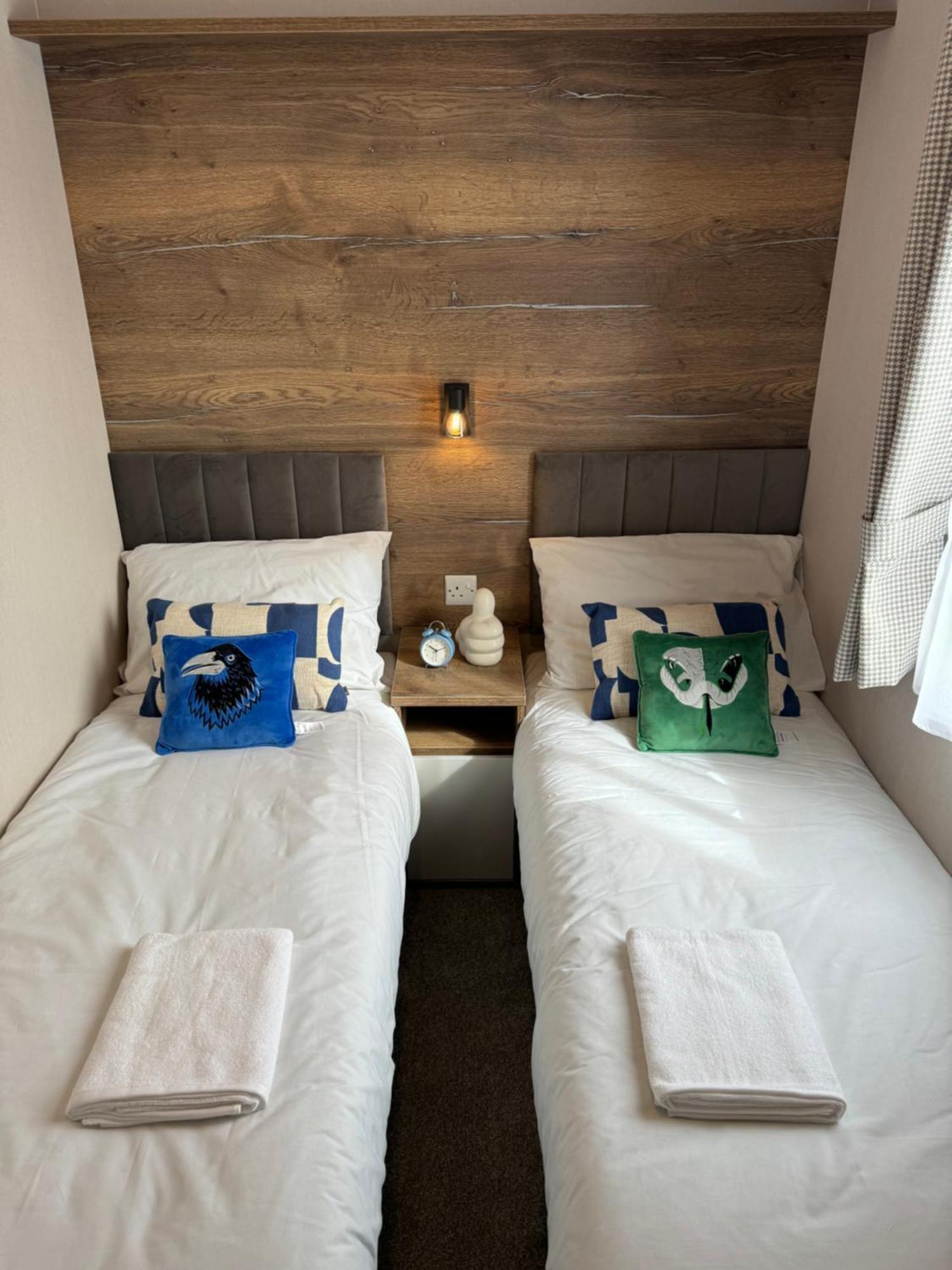 Sea La Vie Lodge New Quay  Buitenkant foto