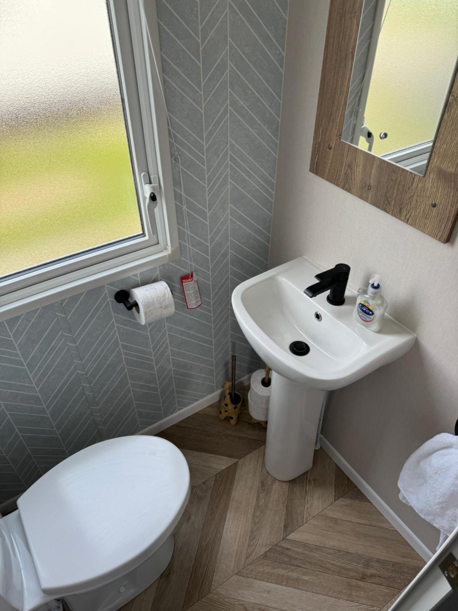 Sea La Vie Lodge New Quay  Buitenkant foto